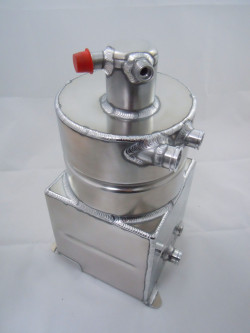 Chiron dry sump tank