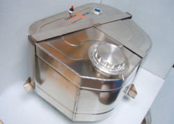 911 RSR fuel tank & Straps. See webshop for more details