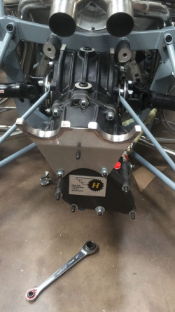 Elva GT160 exhaust mounts