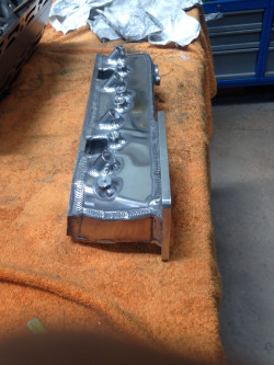 Fuel injection into plenum fabrication and welding aluminium