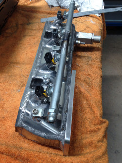 Fuel injectors into plenum