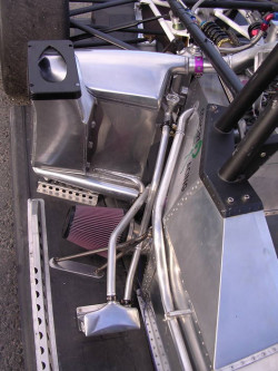 Water radiator cooling intake charge