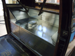 LOND DISTANCE RALLY FUEL TANK WITH FIREWALL